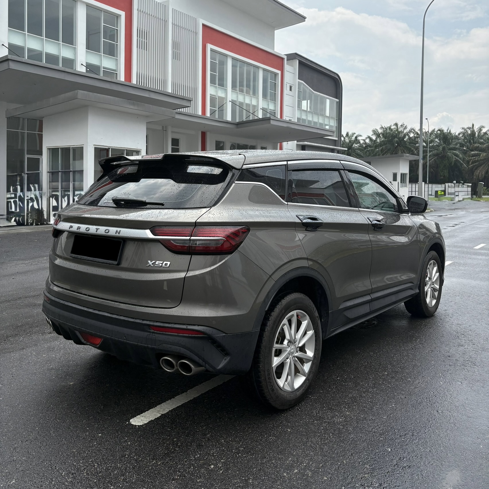 Proton X50 2023 thumbnail 3