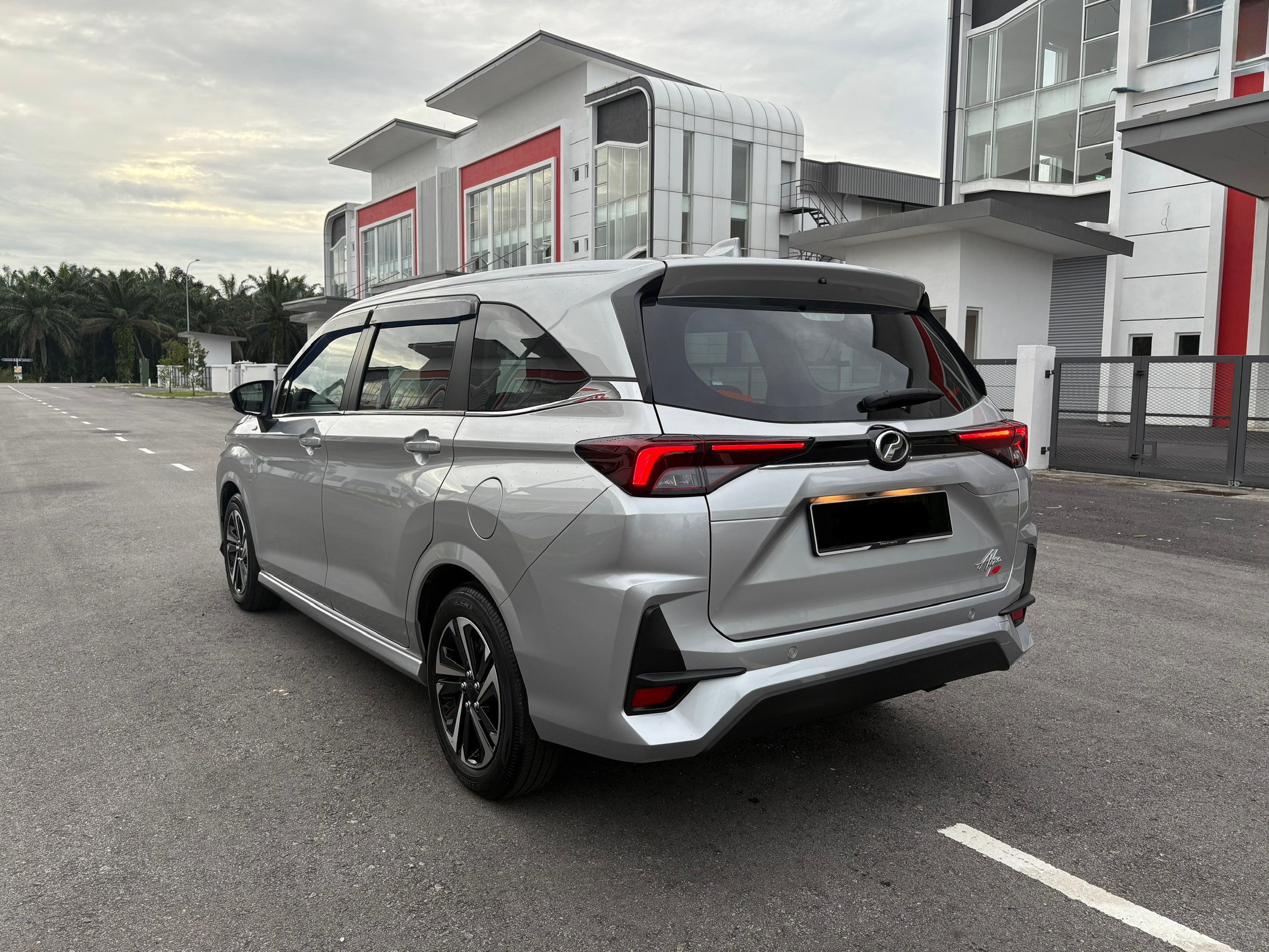 Perodua Alza AV 2025 thumbnail 3