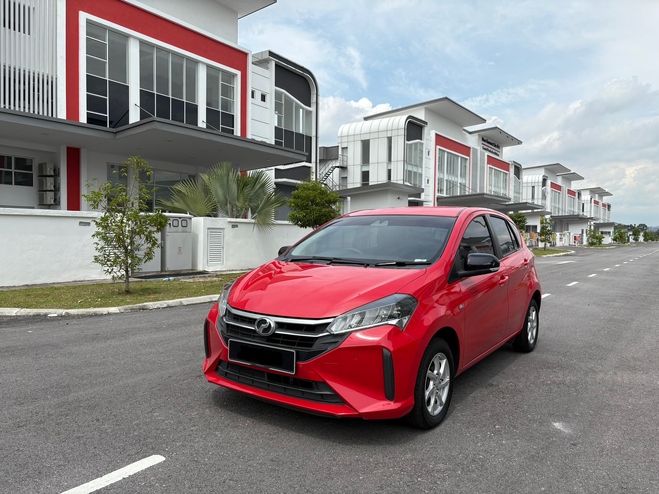 Perodua Myvi 1.3 G 2023 thumbnail 2