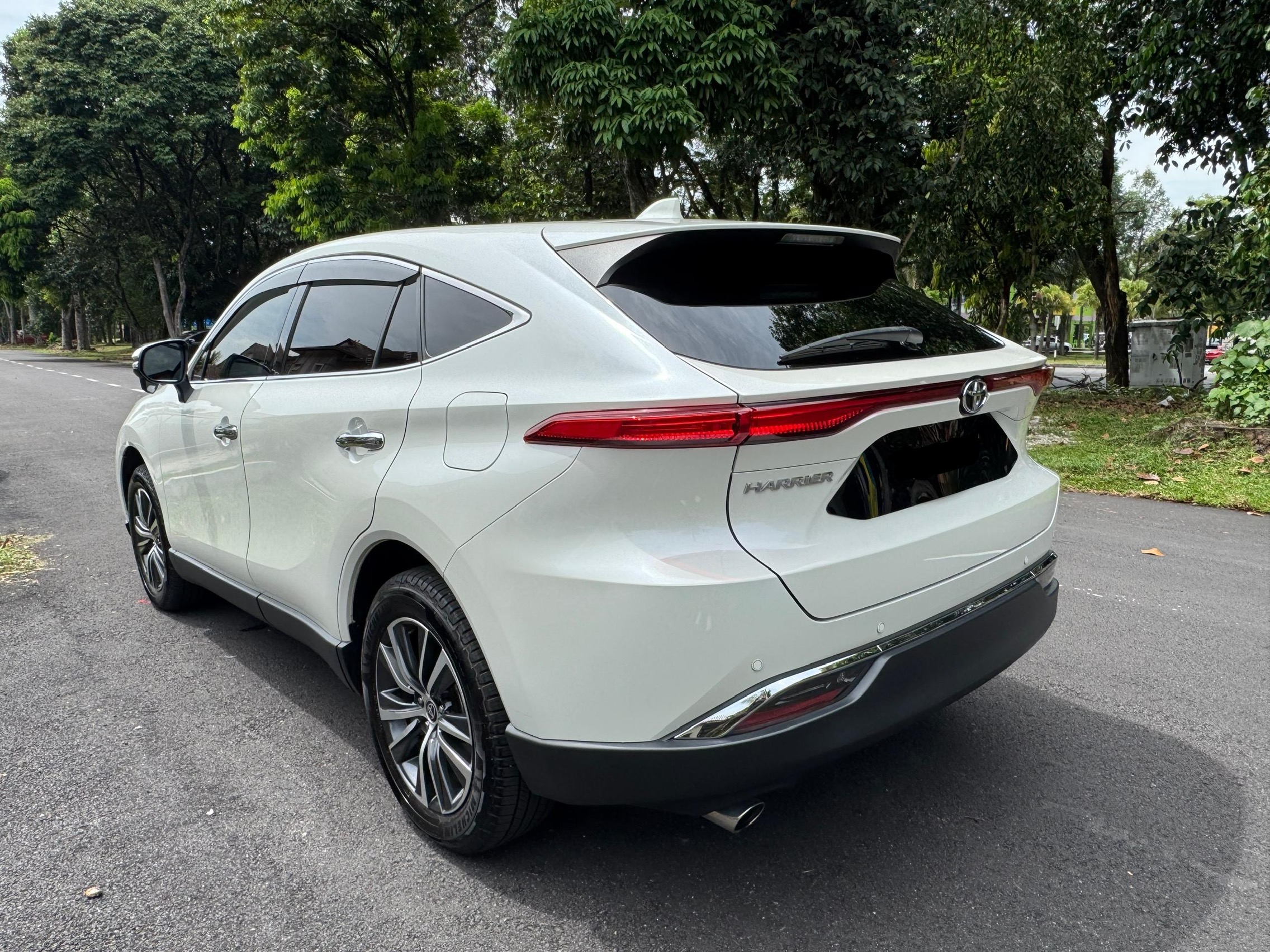 Toyota Harrier 2.0 G 2020 thumbnail 3