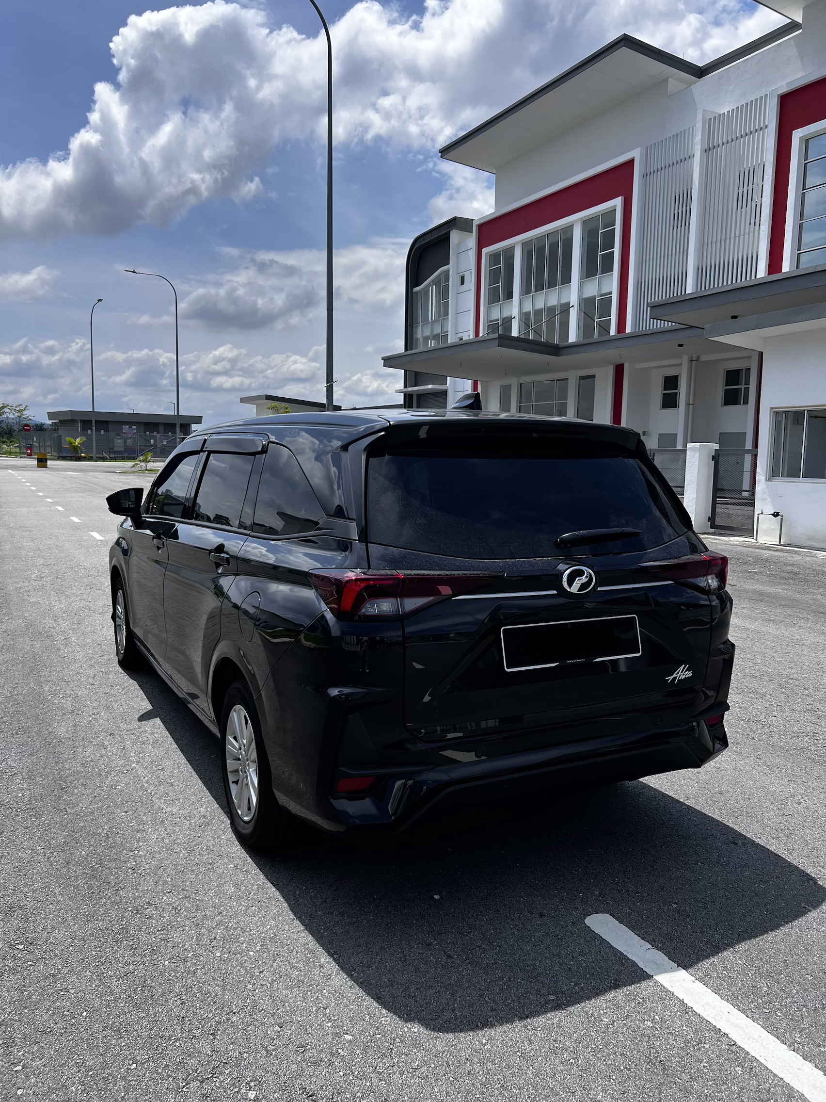 Perodua Alza X 1.5 2026 thumbnail 3