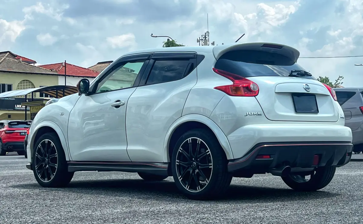 Nissan Juke Nismo 2015 thumbnail 2